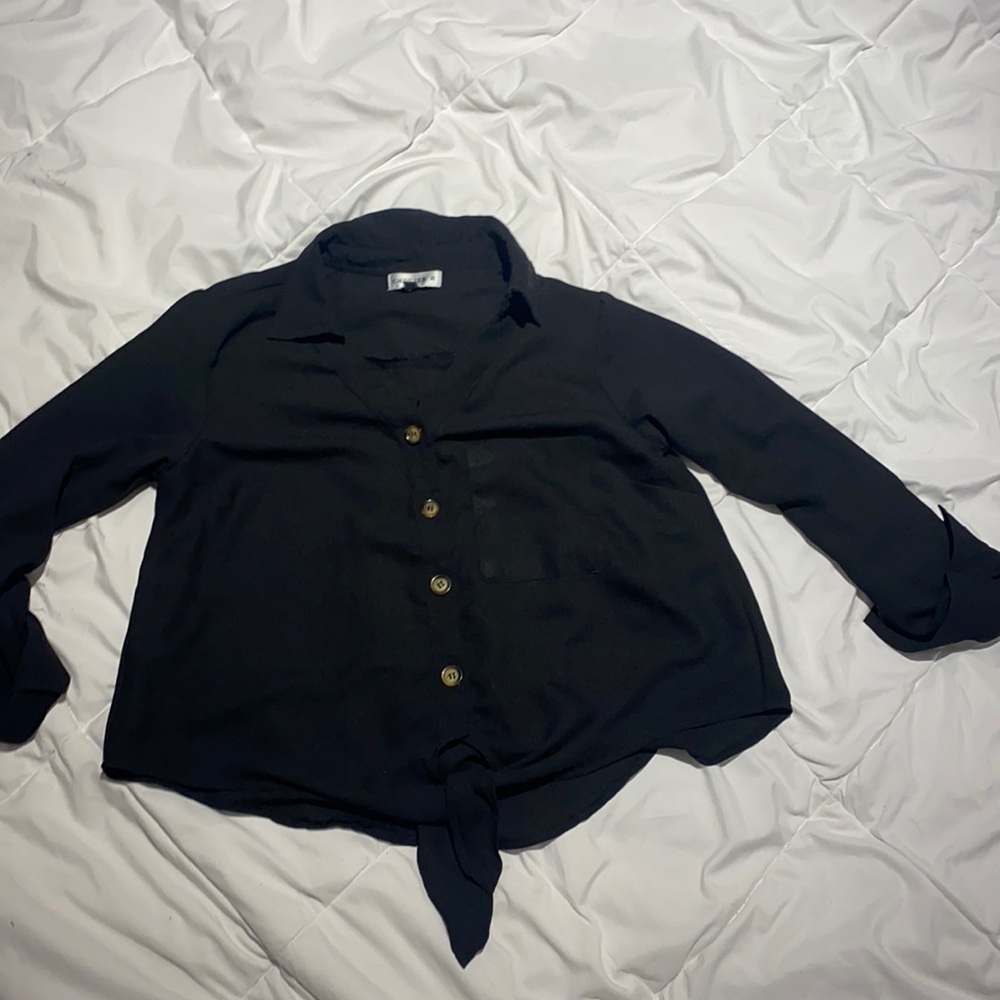 Cropped black button down